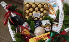 Подарочная корзина белая фото