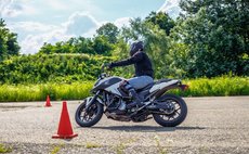 Урок вождения мотоцикла фото